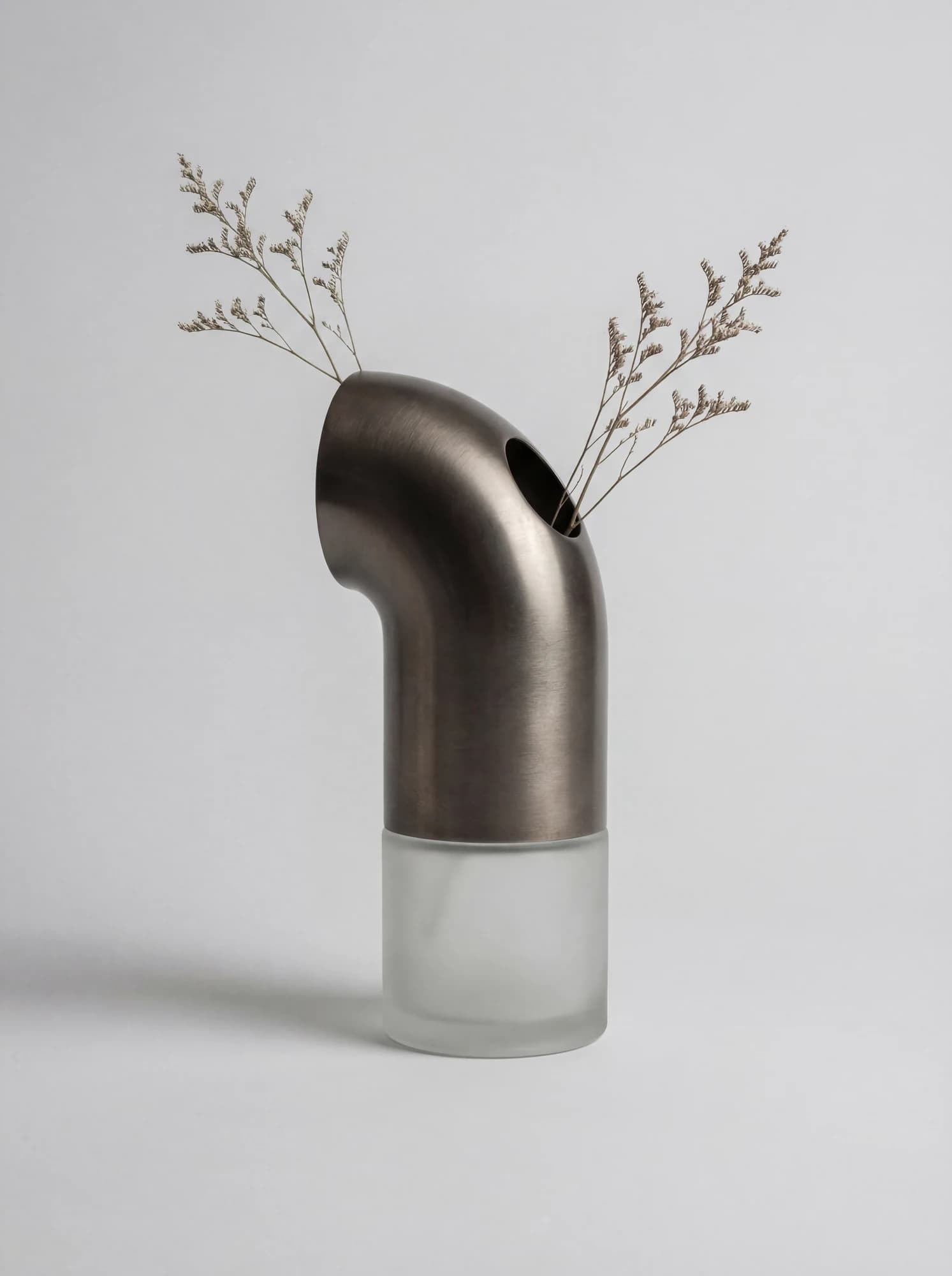 Silver vase concept visualization
